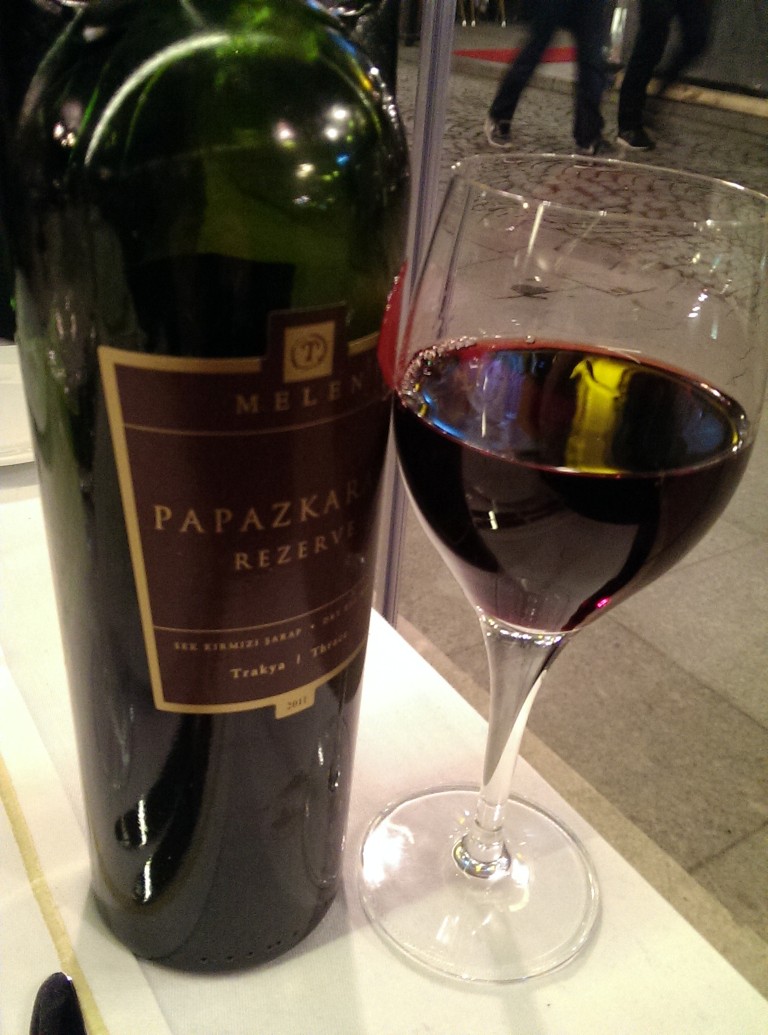 Melen Papazkarası Rezerve Kırmızı Şarabı
